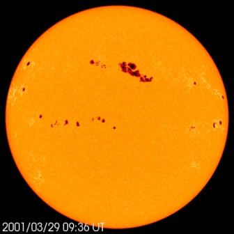 Taques en la fotosfera solar
